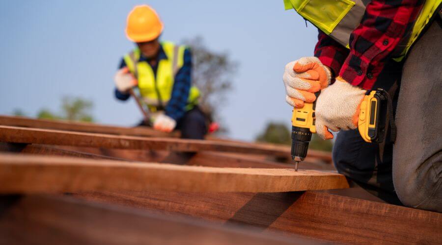 Expert top industrial roofings services in Flomot, TX